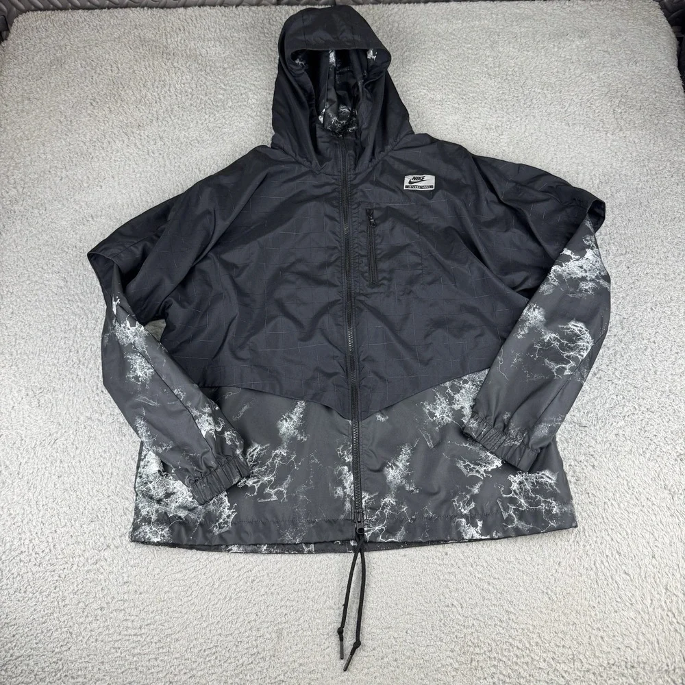 Nike International Jacket Womens Large‎ Black Print Hooded Windbreaker Running